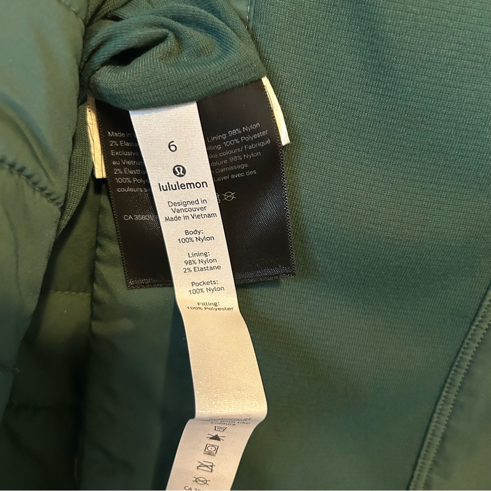 Lululemon Switch Please Shacket
Alouette - Picture 10 of 10